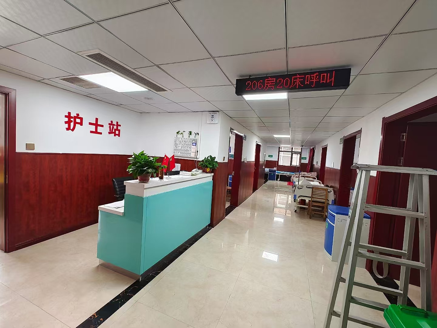 护士站可视范围内的统一时间显示